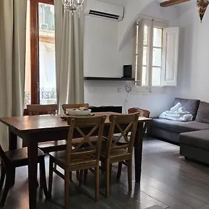 romantic-apartment-in-the-center-of-barcelona.catalonia-hotels.com/